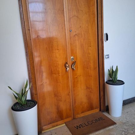 La Roma Di Cecilia Apartment Exterior foto